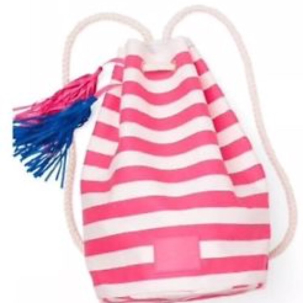 Sold!! VS beach tote and sandals!